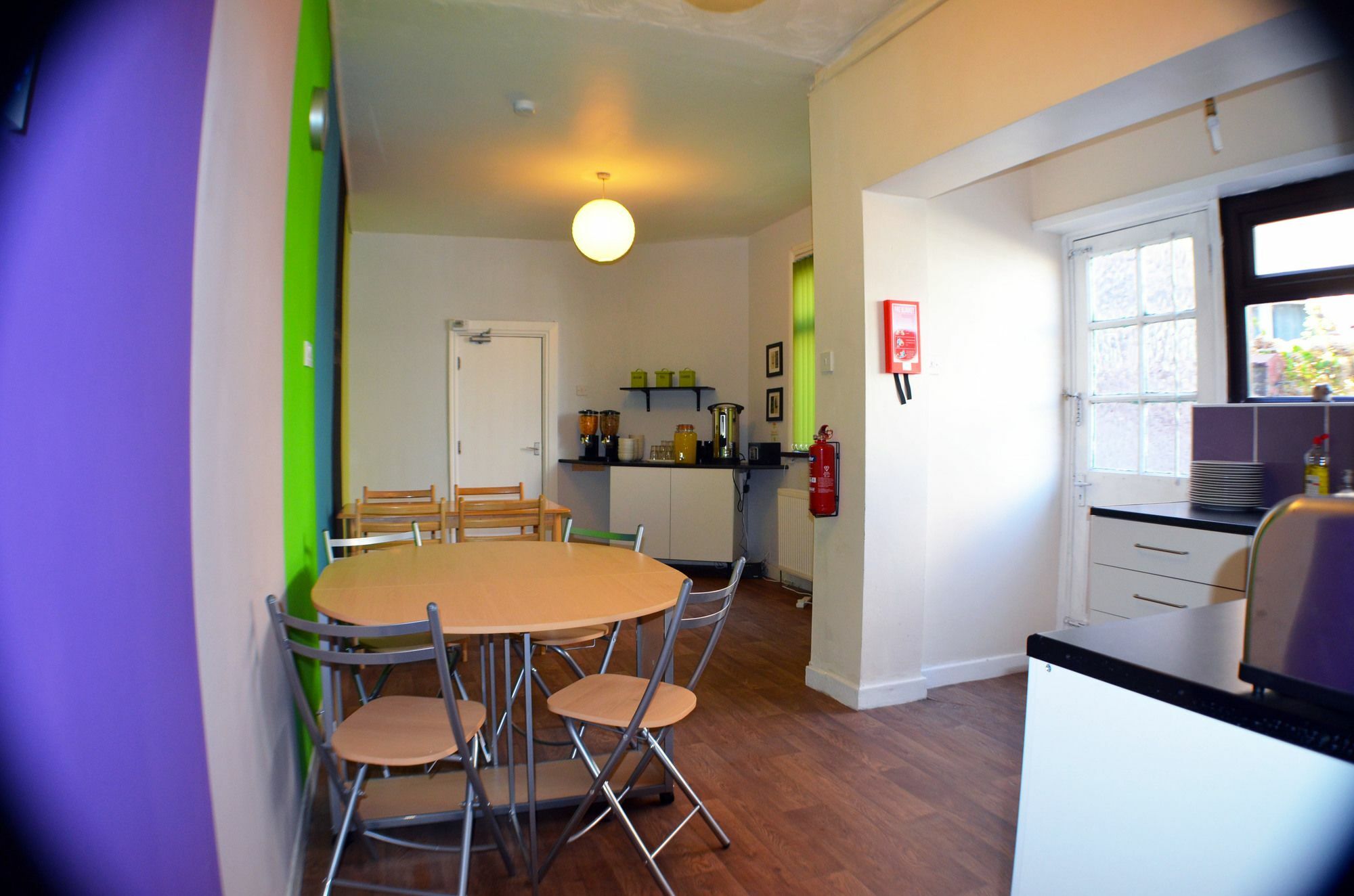 Birchfields Guest House Манчестер Экстерьер фото